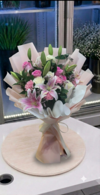 LILLY MIX FLOWER BOUQUET