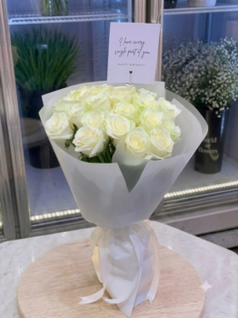 20 WHITE ROSE BOUQUET