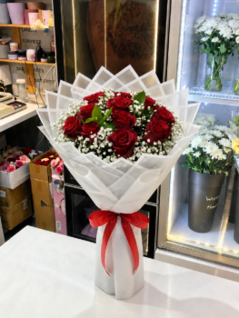 10 RED ROSE BOUQUET