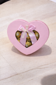 HEART SHAPE CUSTOMIZED FERRERO BOX