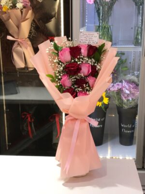 12 MIX ROSE BOUQUET