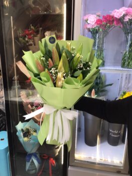 LILLY BOUQUET