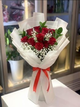 10 ROSE BOUQUET