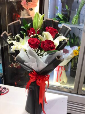 LILLY ROSE SIMPLE BOUQUET