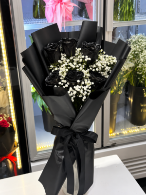 BLACK ROSE BOUQUET - 6 ROSES