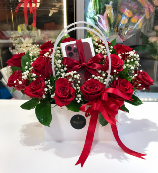 IPHONE 18 PRO MAX FLOWER ARRANGEMENT