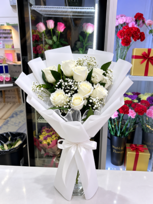 WHITE ROSE BOUQUET-10 ROSES