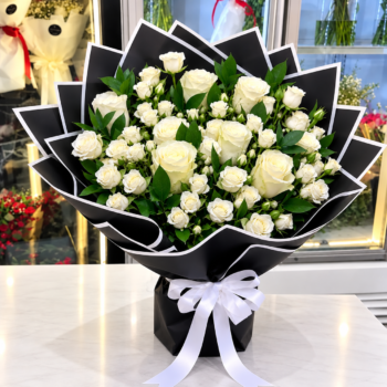 WHITE ROSE BOUQUET