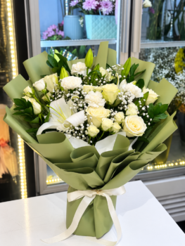 WHITE BOUQUET SPECIAL